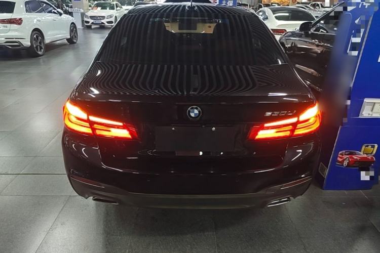 Used BMW 5 Series 2018 530Li Luxury Edition M Sport Package Rear