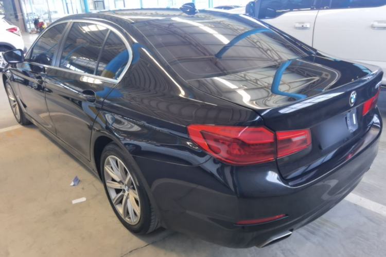 Used BMW 5 Series 2018 528Li Launch Special Edition Rear Left 45 Deg