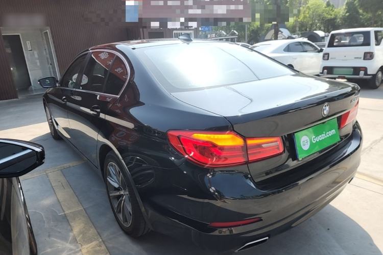 Used BMW 5 Series 2018 528Li Launch Special Edition Rear Left 45 Deg