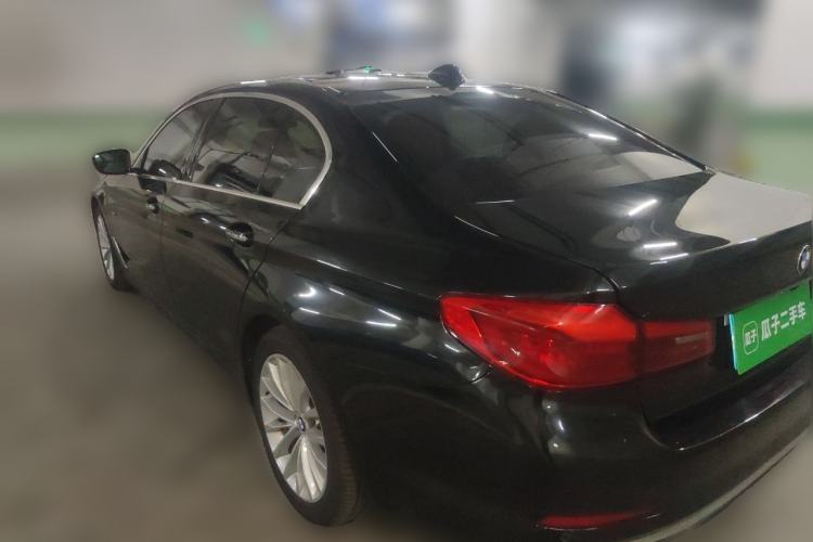 Used BMW 5 Series 2018 530Li Leading Edition Luxury Package Rear Left 45 Deg