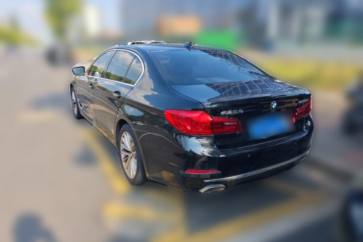 Used BMW 5 Series 2018 525Li Luxury Package Rear Left 45 Deg