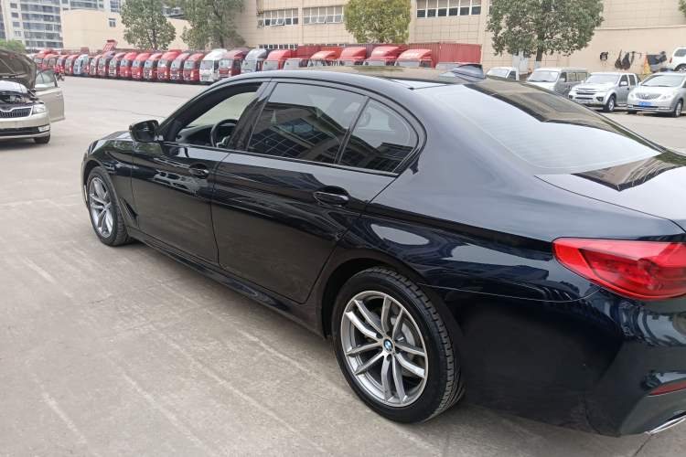 Used BMW 5 Series 2018 525Li M Sport Package Rear Left 45 Deg