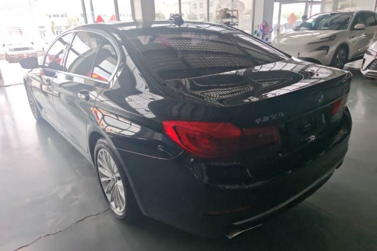 Used BMW 5 Series 2018 Revised Version 530Li Leading Edition Luxury Package Rear Left 45 Deg