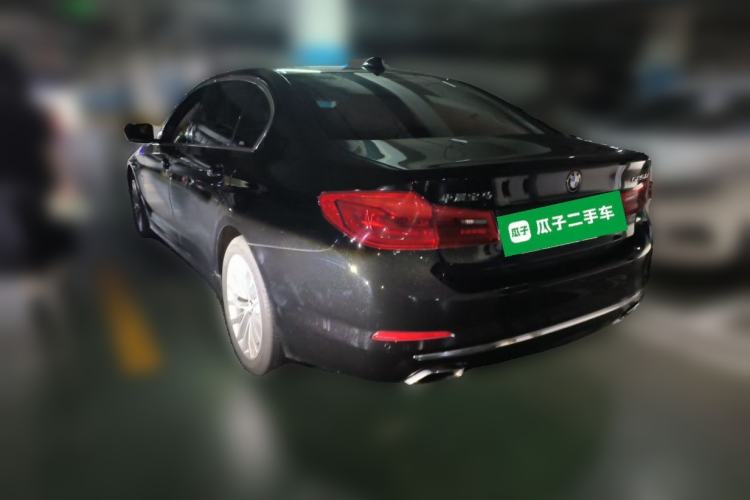 Used BMW 5 Series 2018 525Li Luxury Package Rear Left 45 Deg