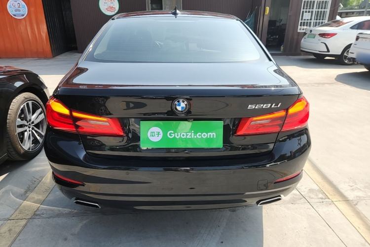 Used BMW 5 Series 2018 528Li Launch Special Edition Rear