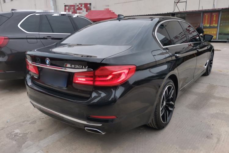Used BMW 5 Series 2018 530Li Leading Edition Luxury Package Rear Right 45 Deg