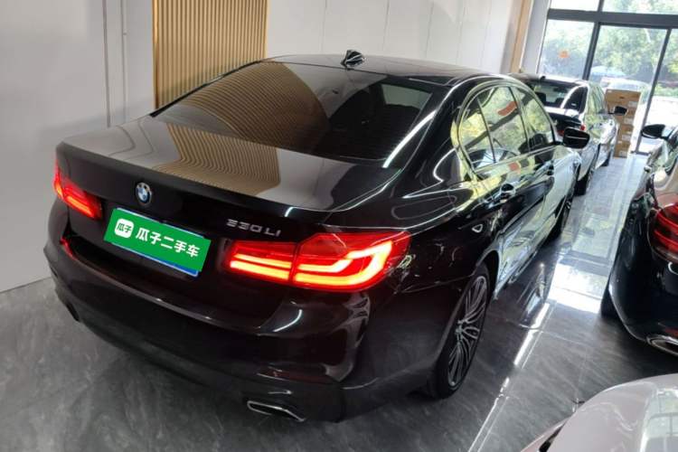 Used BMW 5 Series 2018 Restyled 530Li Luxury Edition M Sport Package Rear Right 45 Deg