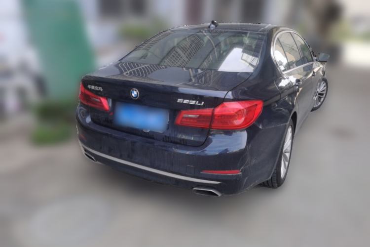 Used BMW 5 Series 2018 525Li Luxury Package Rear Right 45 Deg