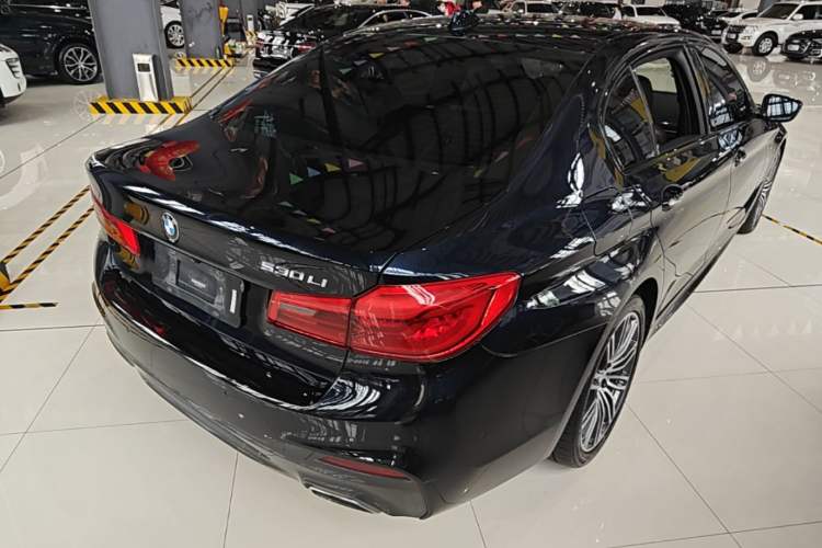Used BMW 5 Series 2018 530Li xDrive M Sport Package Rear Right 45 Deg