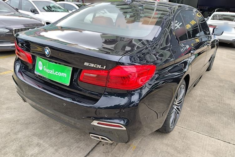 Used BMW 5 Series 2018 530Li Leading Model M Sport Package Rear Right 45 Deg