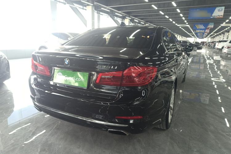 Used BMW 5 Series 2018 525Li Luxury Package Rear Right 45 Deg
