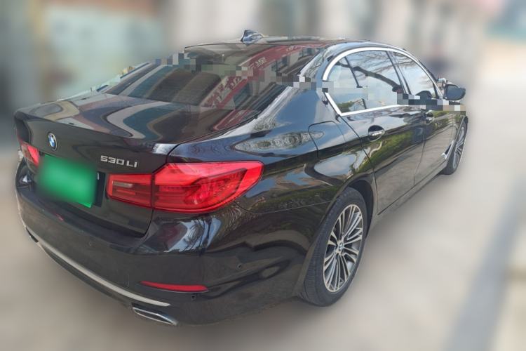 Used BMW 5 Series 2018 Facelifted 530Li Luxury Edition Premium Package Rear Right 45 Deg