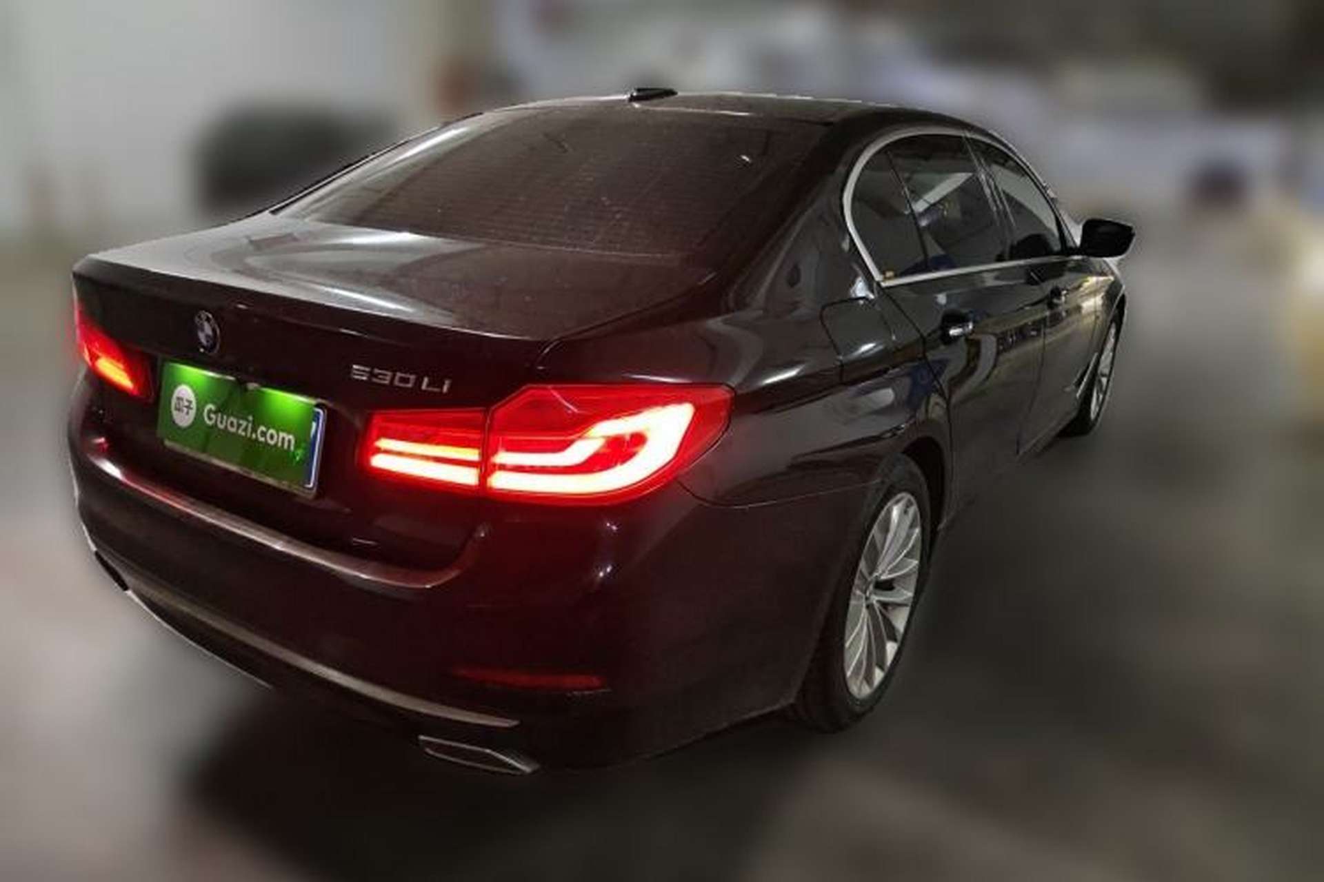 Used BMW 5 Series 2018 530Li Leading Edition Luxury Package Rear Right 45 Deg