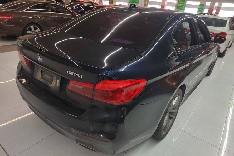 Used BMW 5 Series 2018 525i M Sport Package Rear Right 45 Deg