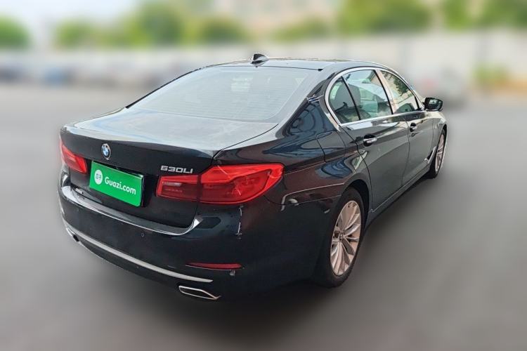 Used BMW 5 Series 2018 Revised Version 530Li Leading Edition Luxury Package Rear Right 45 Deg