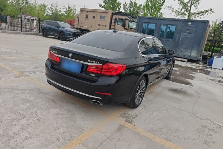 Used BMW 5 Series 2018 530Li Luxury Edition Premium Package Rear Right 45 Deg