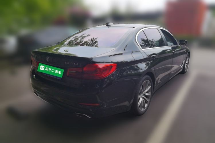 Used BMW 5 Series 2018 528Li Launch Special Edition Rear Right 45 Deg
