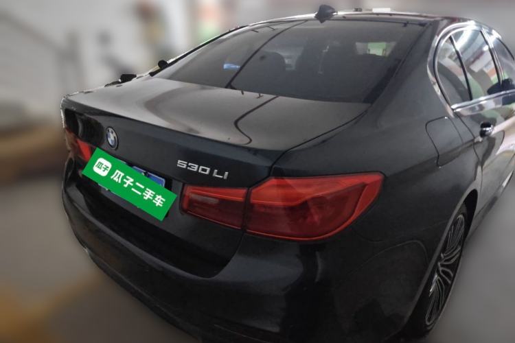 Used BMW 5 Series 2018 Restyled 530Li Leading Edition M Sport Package Rear Right 45 Deg