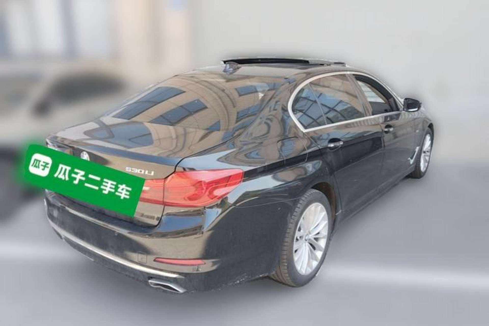 Used BMW 5 Series 2018 530Li Leading Edition Luxury Package Rear Right 45 Deg