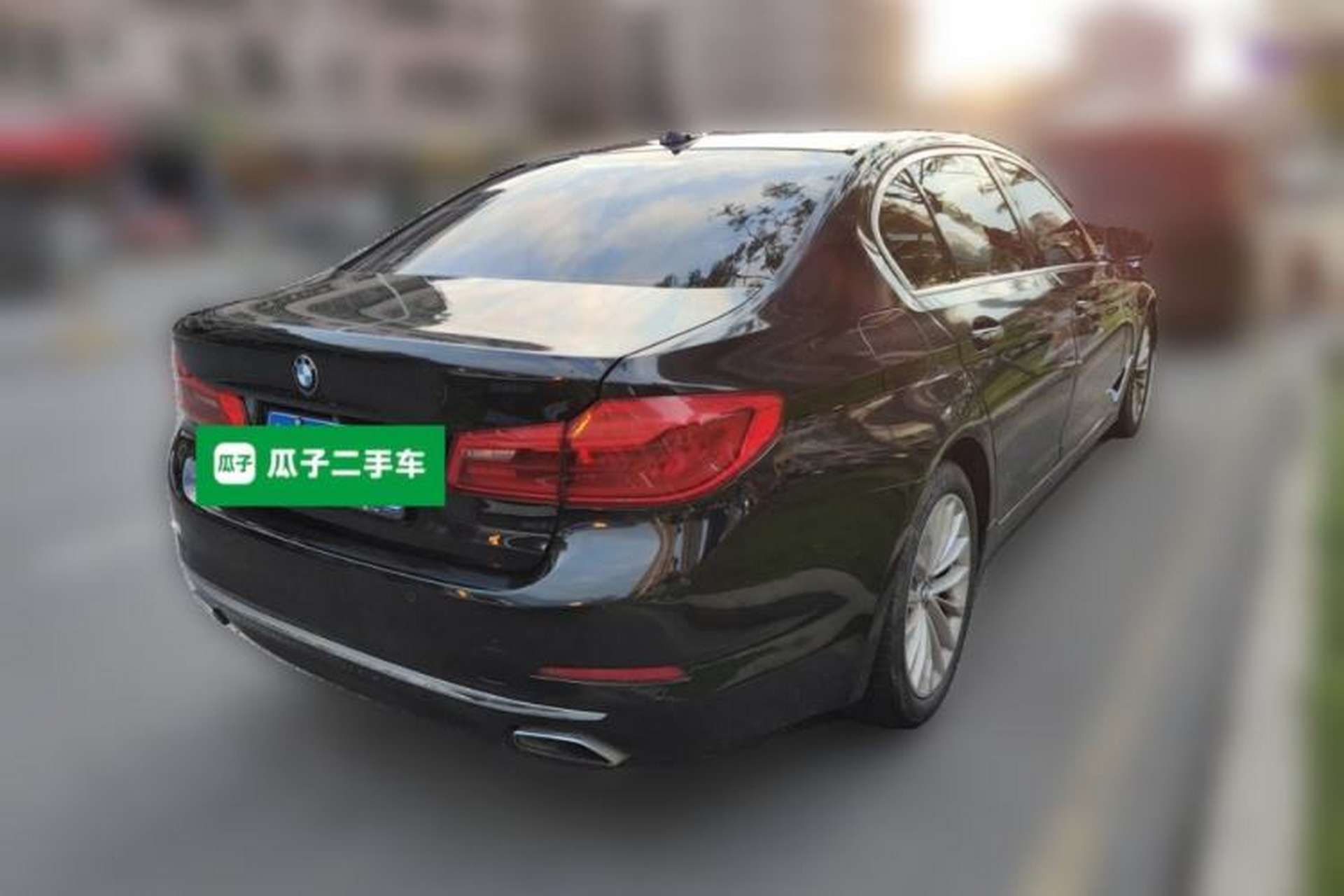 Used BMW 5 Series 2018 525Li Luxury Package Rear Right 45 Deg