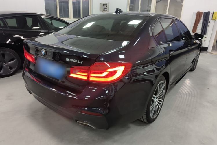 Used BMW 5 Series 2018 Restyled 530Li Leading Edition M Sport Package Rear Right 45 Deg
