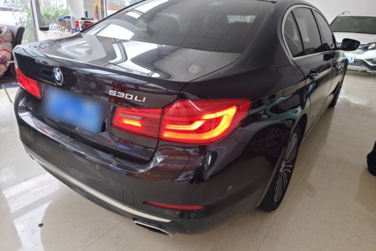 Used BMW 5 Series 2018 530Li Luxury Edition Premium Package Rear Right 45 Deg