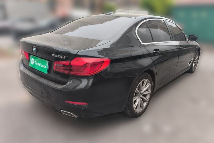 Used BMW 5 Series 2018 528Li Launch Special Edition Rear Right 45 Deg