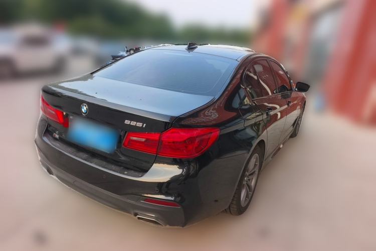 Used BMW 5 Series 2018 525i M Sport Package Rear Right 45 Deg