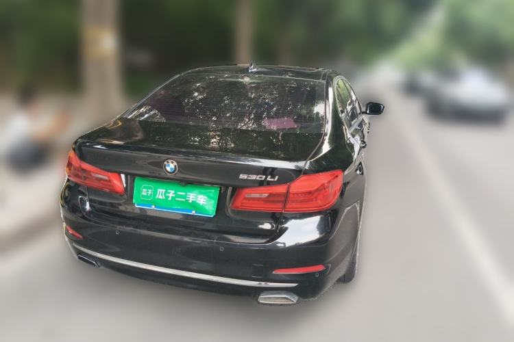Used BMW 5 Series 2018 Revised Version 530Li Leading Edition Luxury Package Rear Right 45 Deg