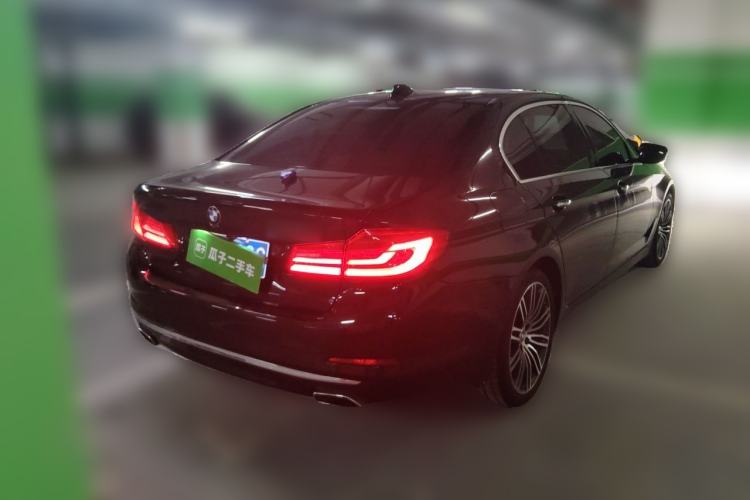 Used BMW 5 Series 2018 530Li Luxury Edition Premium Package Rear Right 45 Deg