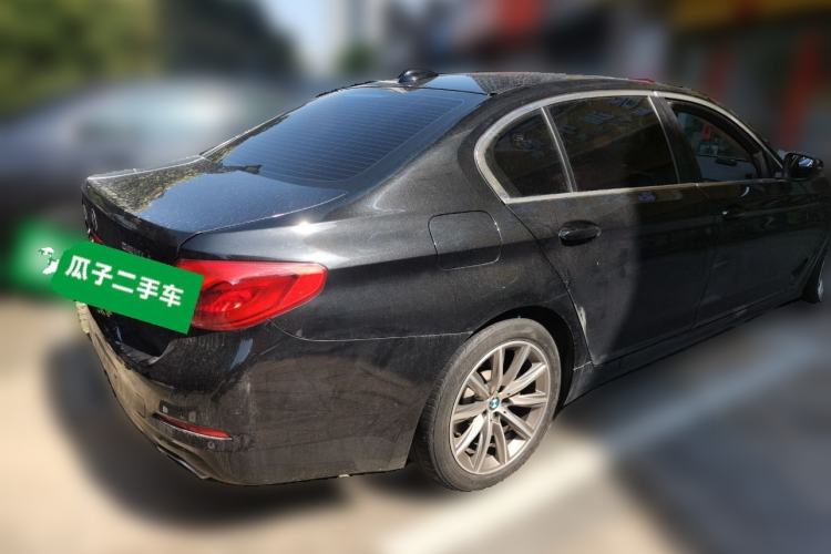 Used BMW 5 Series 2018 528Li Launch Special Edition Rear Right 45 Deg