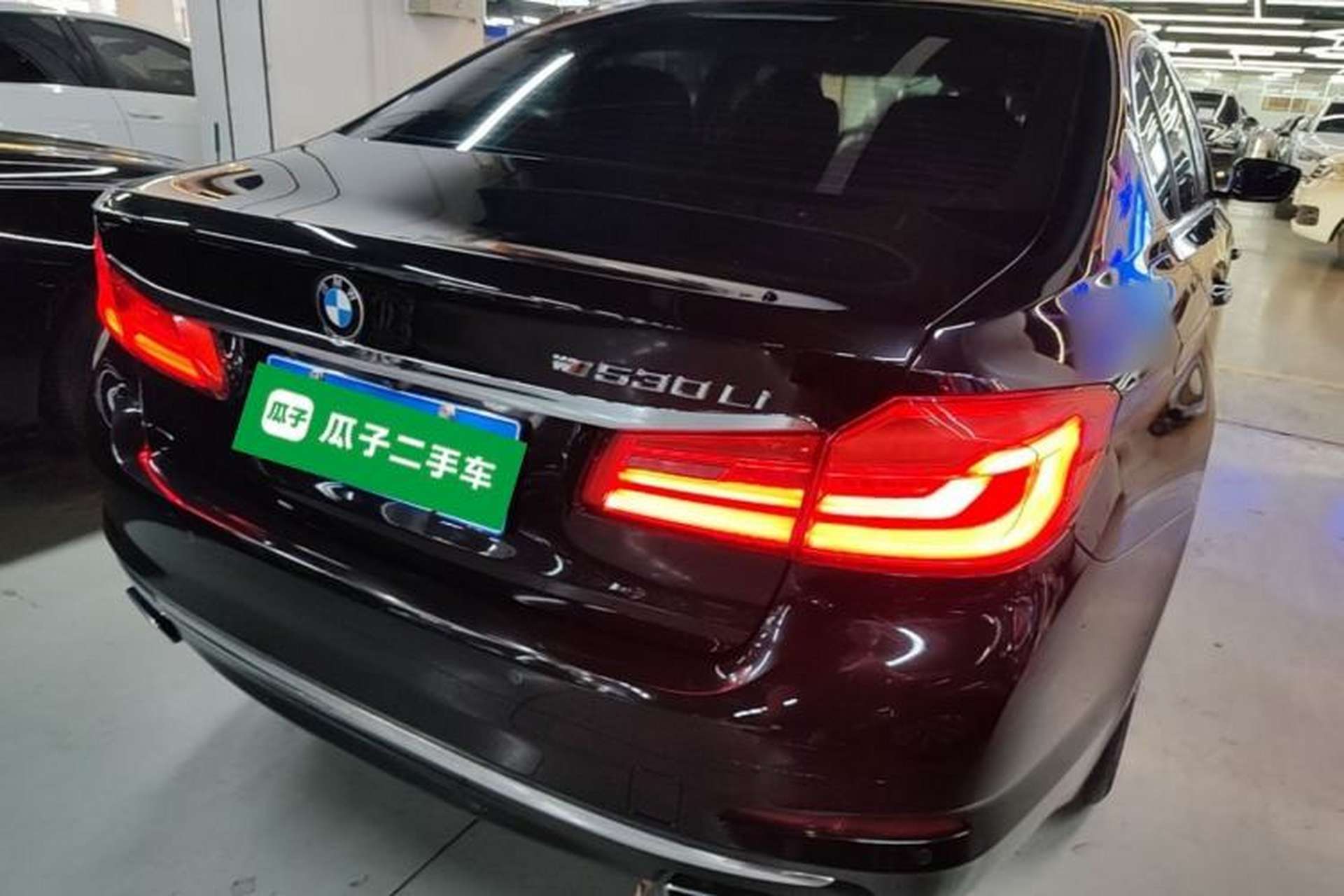 Used BMW 5 Series 2018 Revised Version 530Li Leading Edition Luxury Package Rear Right 45 Deg