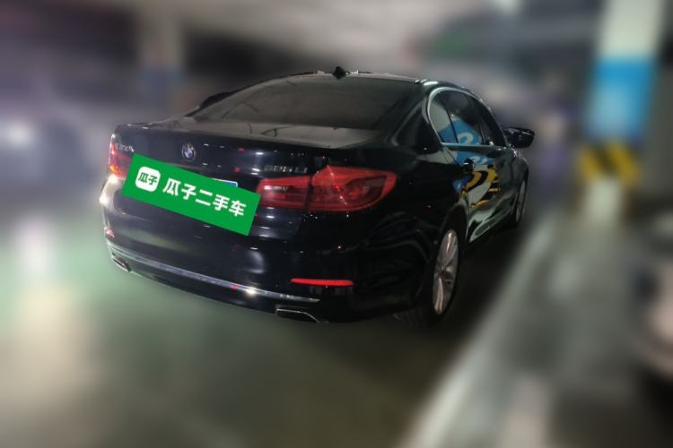 Used BMW 5 Series 2018 525Li Luxury Package Rear Right 45 Deg