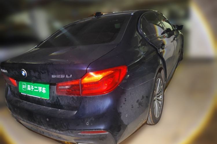 Used BMW 5 Series 2018 525Li M Sport Package Rear