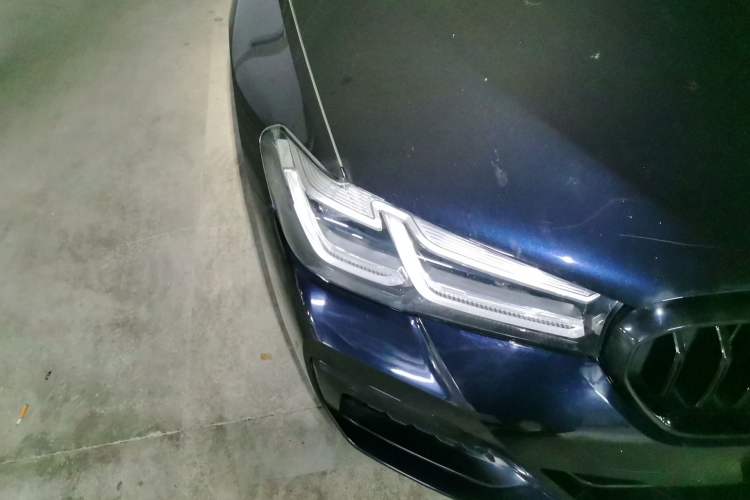 Used BMW 5 Series 2018 Restyled 530Li Leading Edition M Sport Package Right Front Headlight