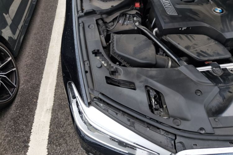 Used BMW 5 Series 2018 530Li Leading Model M Sport Package Right Front Headlight