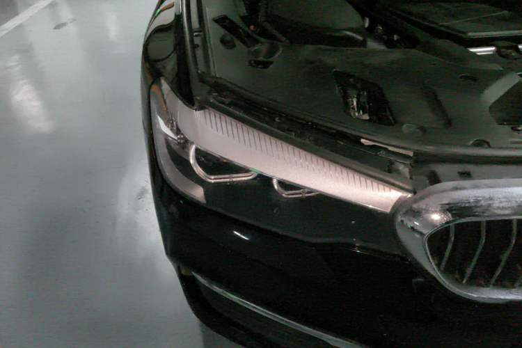 Used BMW 5 Series 2018 528Li Launch Special Edition Right Front Headlight
