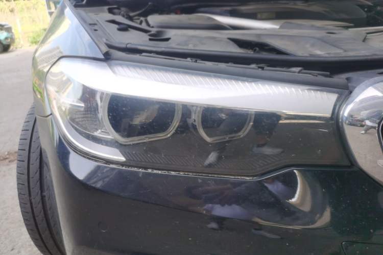 Used BMW 5 Series 2018 525Li Luxury Package Right Front Headlight