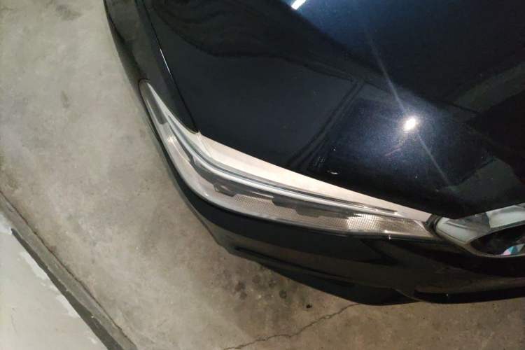 Used BMW 5 Series 2018 Restyled 530Li Luxury Edition M Sport Package Right Front Headlight