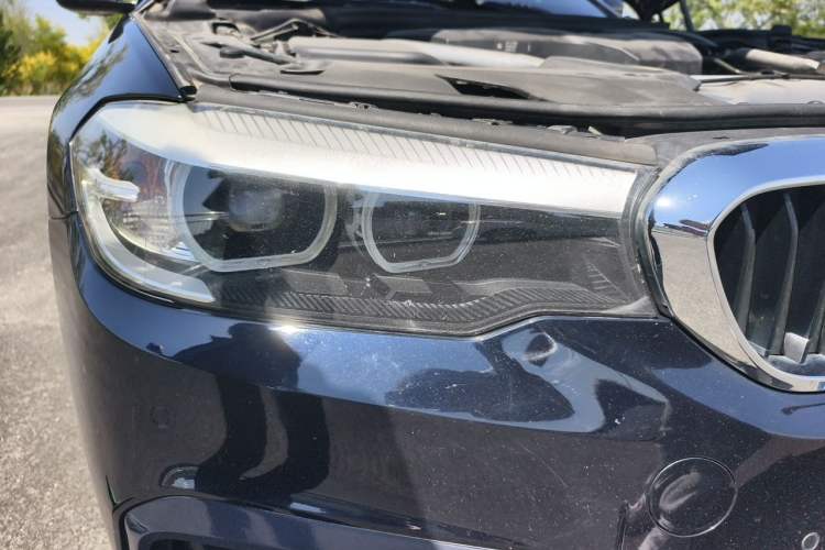 Used BMW 5 Series 2018 525i M Sport Package Right Front Headlight