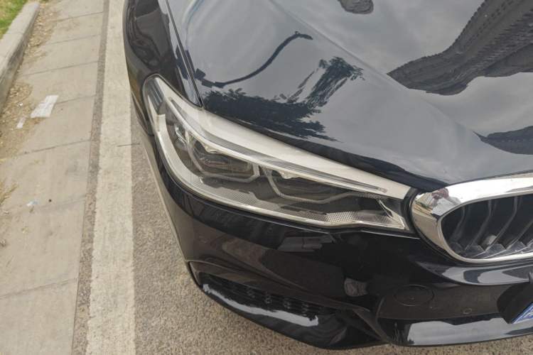 Used BMW 5 Series 2018 525Li M Sport Package Right Front Headlight