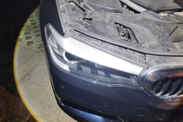 Used BMW 5 Series 2018 525Li M Sport Package Right Front Headlight