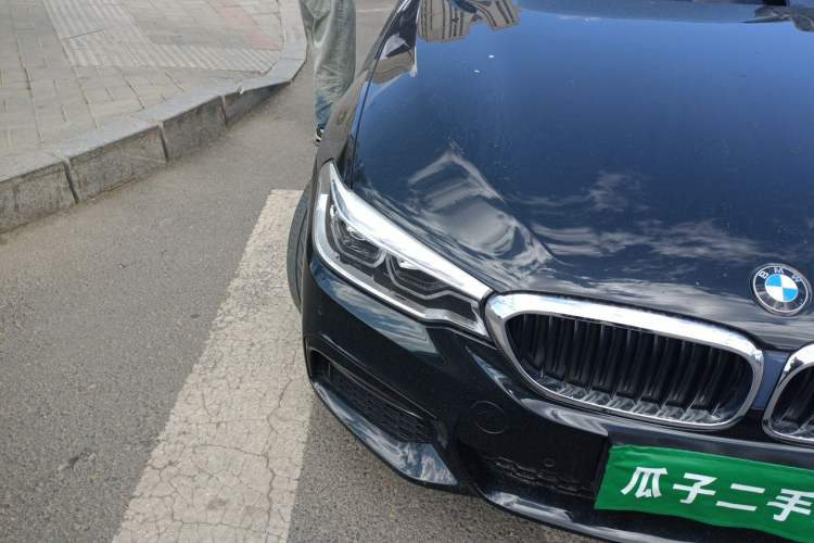 Used BMW 5 Series 2018 525Li M Sport Package Right Front Headlight