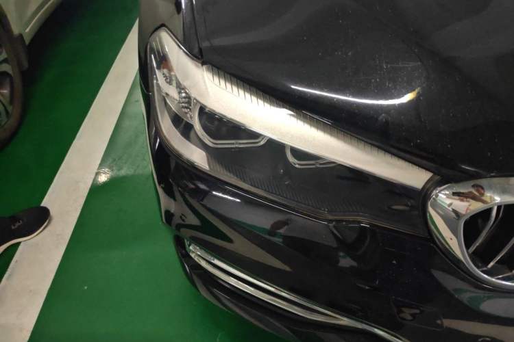 Used BMW 5 Series 2018 525Li Luxury Package Right Front Headlight