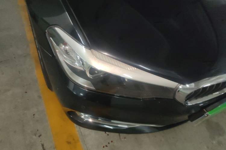 Used BMW 5 Series 2018 530Li Leading Edition Luxury Package Right Front Headlight