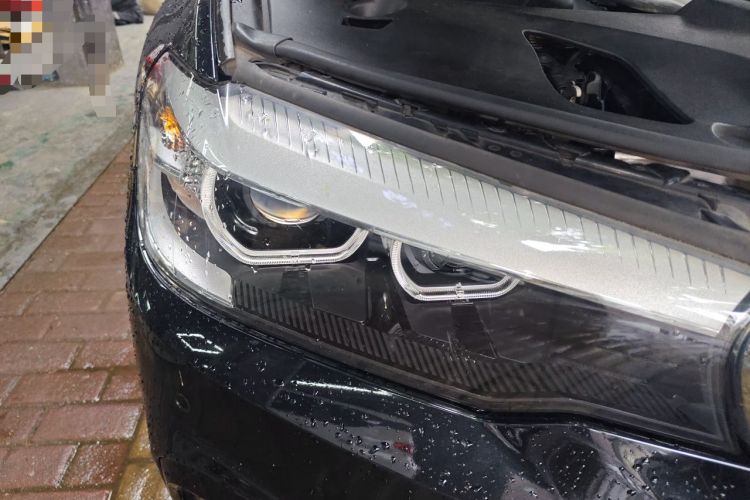 Used BMW 5 Series 2018 Restyled 530Li Leading Edition M Sport Package Right Front Headlight
