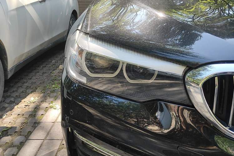 Used BMW 5 Series 2018 528Li Launch Special Edition Right Front Headlight