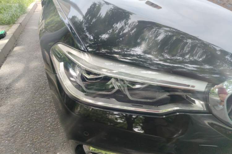 Used BMW 5 Series 2018 530Li Luxury Edition Premium Package Right Front Headlight
