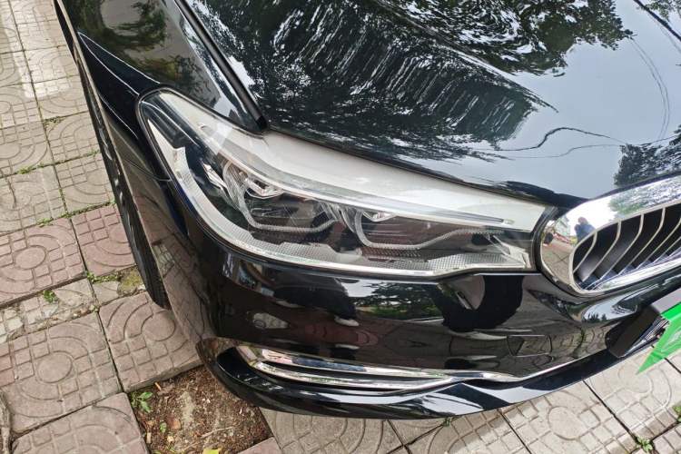 Used BMW 5 Series 2018 Revised 540Li Executive Edition Right Front Headlight