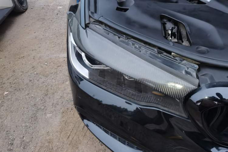Used BMW 5 Series 2018 525Li M Sport Package Right Front Headlight